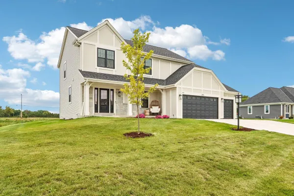614 TWIN CREEKS DR