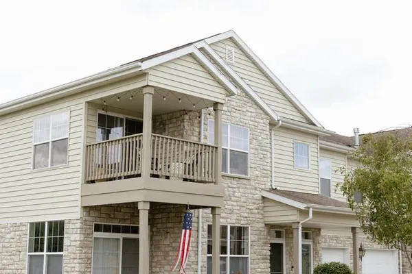N17W26522 MEADOWGRASS CIR B