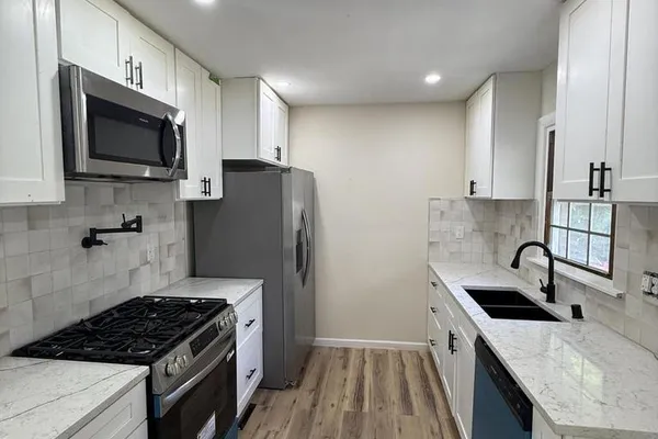 N88W14926 JEFFERSON AVE