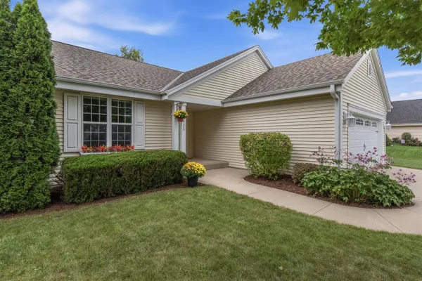 622 HICKORY HOLLOW RD