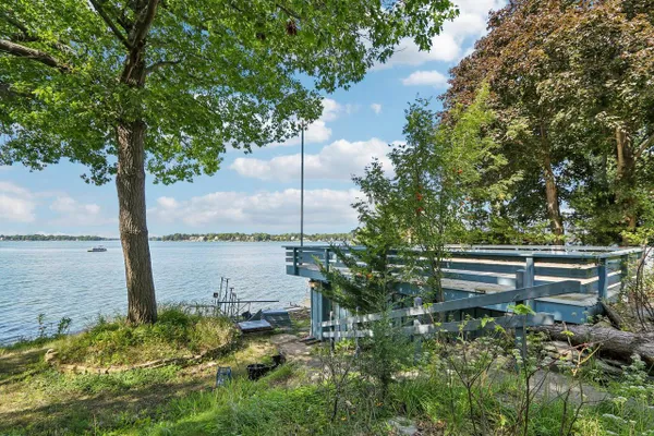 W334N5935 ROAD M M