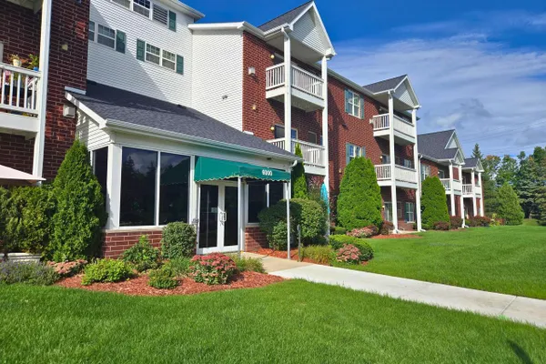 6000 S BUCKHORN AVE 302