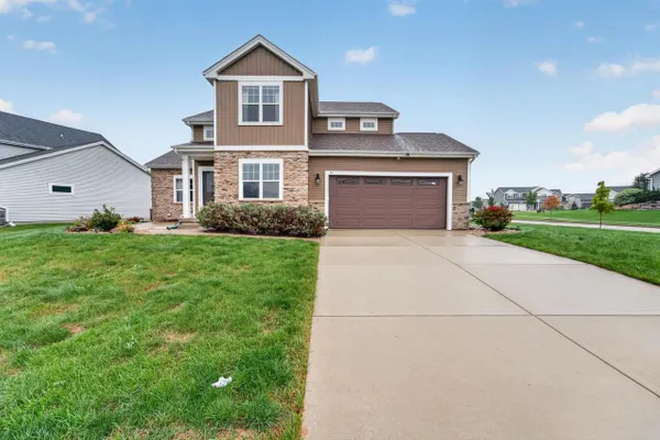 517 DRAGON WILLOW LN