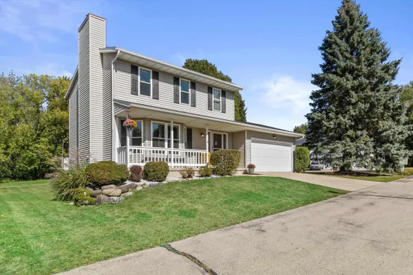 2 SALINA CT