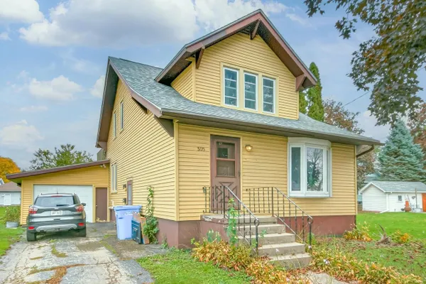 305 UNION ST