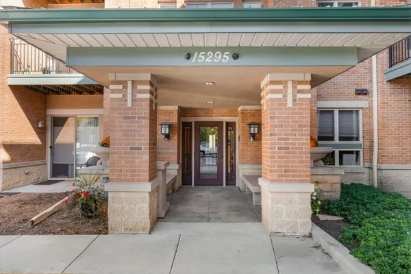 15295 LIBRARY LN 208