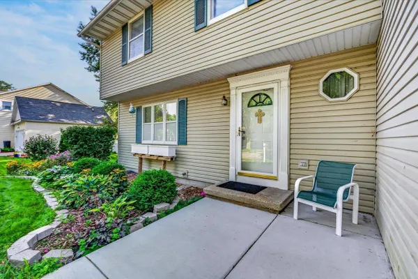 200 DENTARIA DR