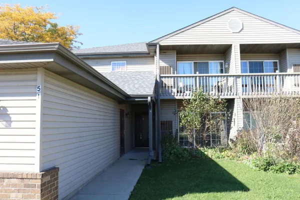 705 HORICON ST 1
