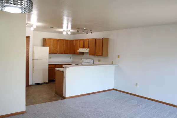 705 HORICON ST 1