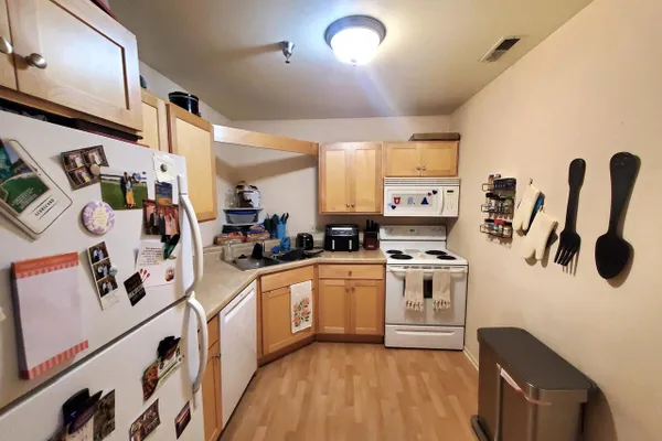 12765 W HAMPTON AVE 214