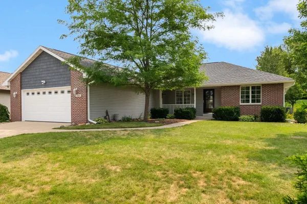 204 NOAHS ARC CT