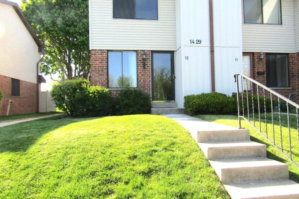 1429 OAKES RD 12