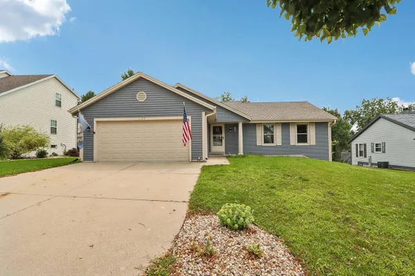 2729 BRIGHTON DR