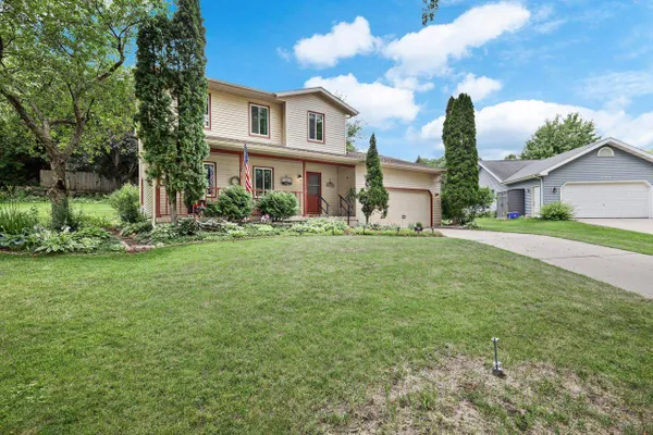 3702 SPRING HILL CT