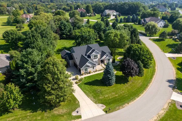 7744 PAMELA CIR