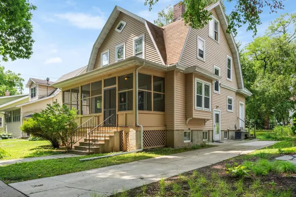 2014 MADISON ST