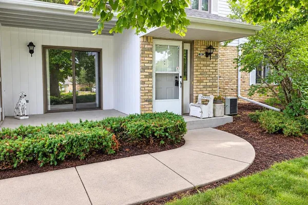 1442 WOODCHUCK CT 102
