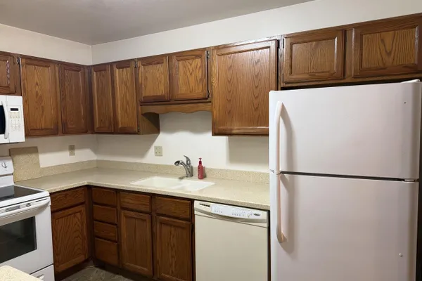 8631 31ST CT 102