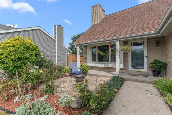 1312 NOEL CT