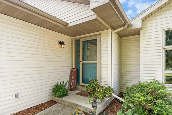 2309 AMERICAN LEGION DR