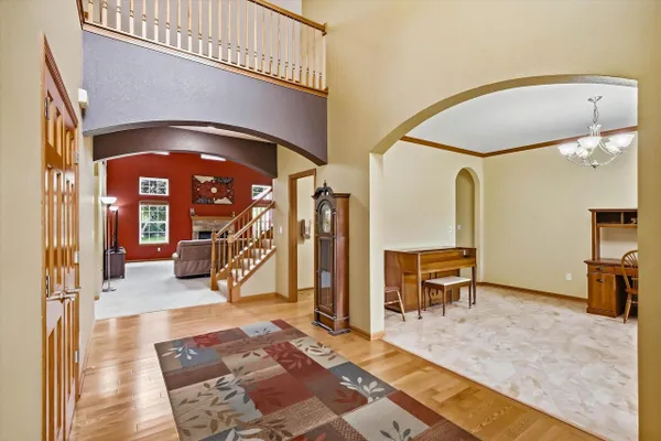 2247 WILLOW POND WAY