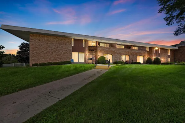 11958 W MILL RD 19