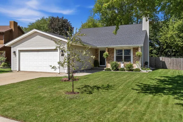 1566 BRIARWOOD LN