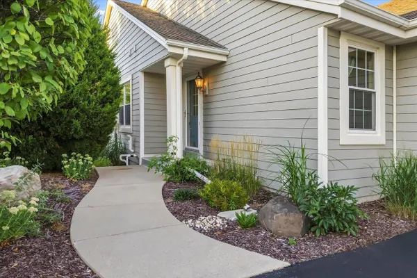 288 WILDFLOWER CIR