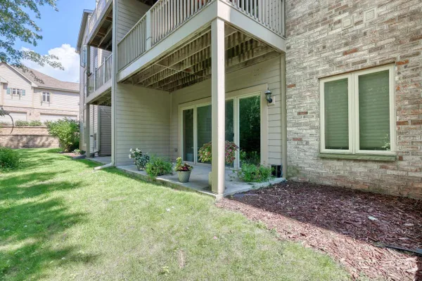 1500 GABRIEL DR 7