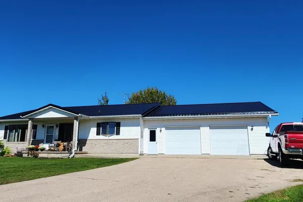 206 HANCOCK DR
