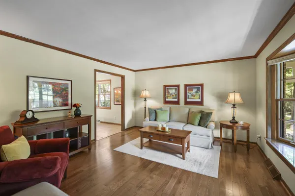 1138 N WESTFIELD RD
