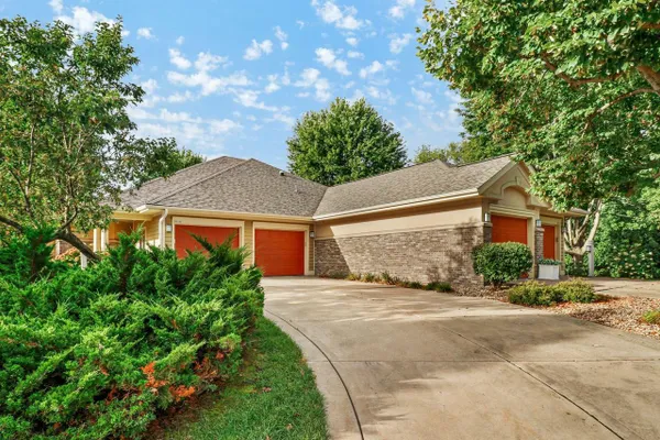 5019 PRAIRIE ROSE CT