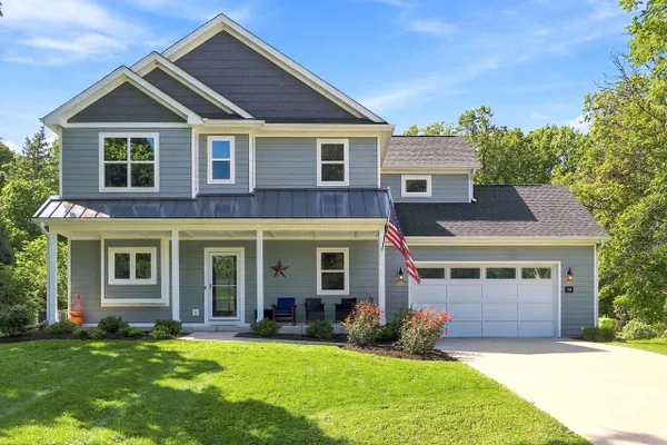 78 MENOMONEE RD