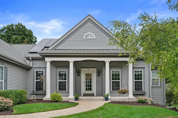 950 RIVER PARK DR