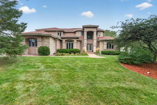 9526 BLUE HERON DR
