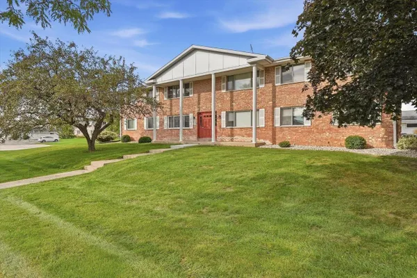 10278 W WHITNALL EDGE CIR 204