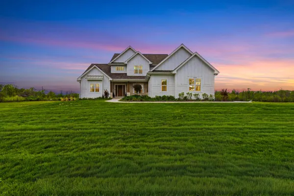 14141 N LAKE SHORE DR