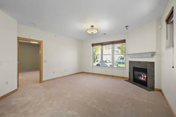8253 MAYO DR 211