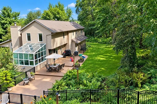4044 OAK PARK RD