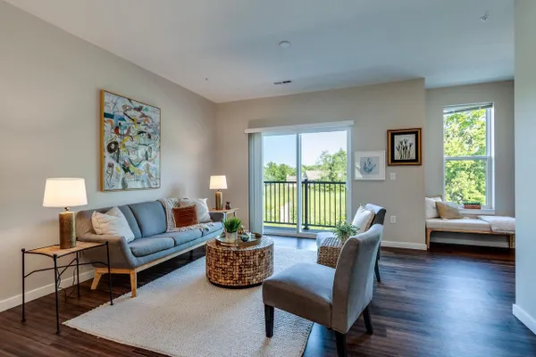 2674 NOTRE DAME DR 703