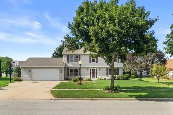 629 TWO RIVERS DR