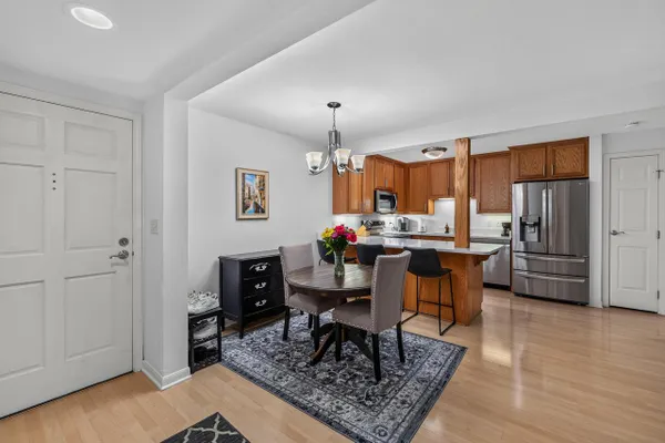 1108 N MILWAUKEE ST 131