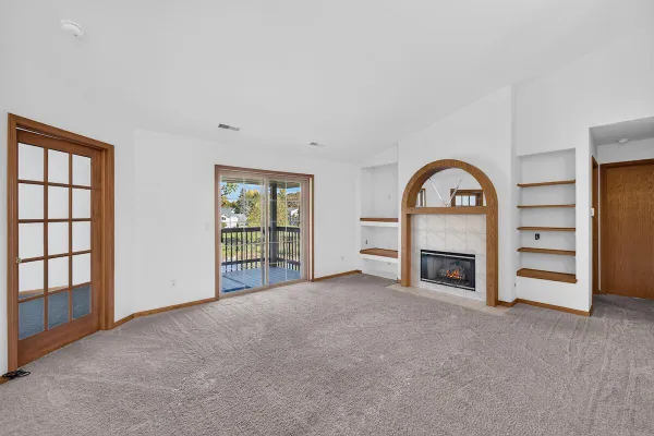 9410 W LOOMIS RD 2