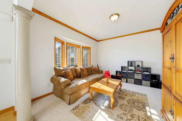 527 WINCHESTER PASS
