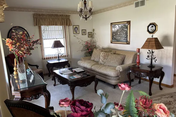 827 CORONADA DR