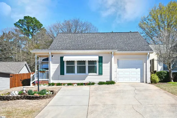 103 BALDWIN PL