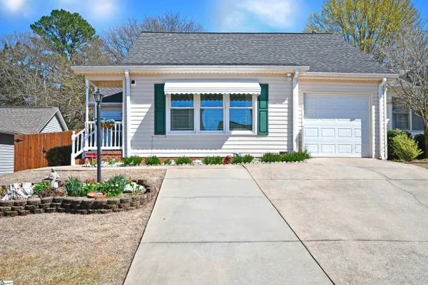 103 BALDWIN PL