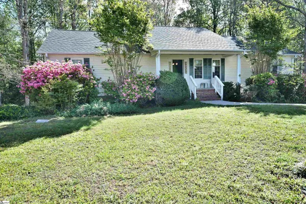 125 FLEETWOOD DR