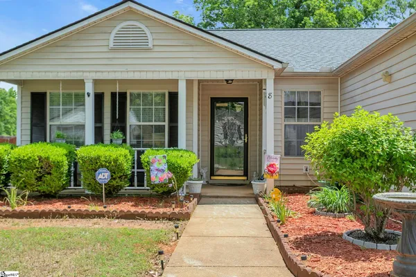 8 PASTURE PL