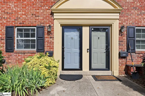 2530 E N ST 13-E
